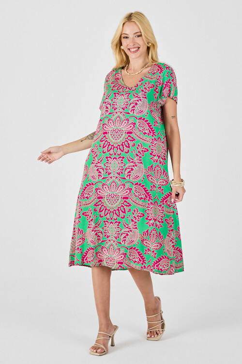 Pembe Desenli V Yaka Kısa Kollu Midi Boy Elbise