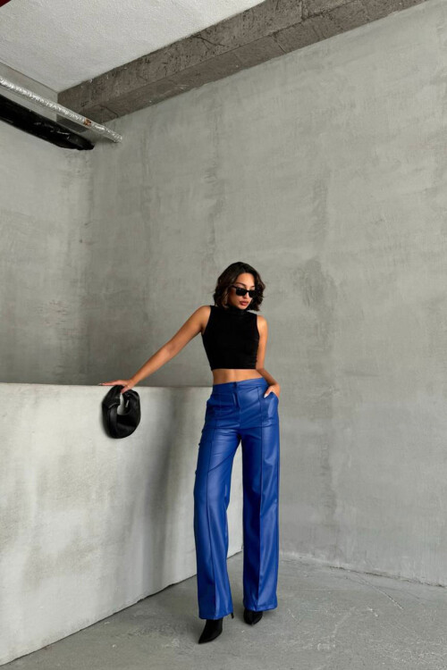 Saks Önü Dikiş Detaylı Suni Deri Palazzo Pantolon BCHN-2526654