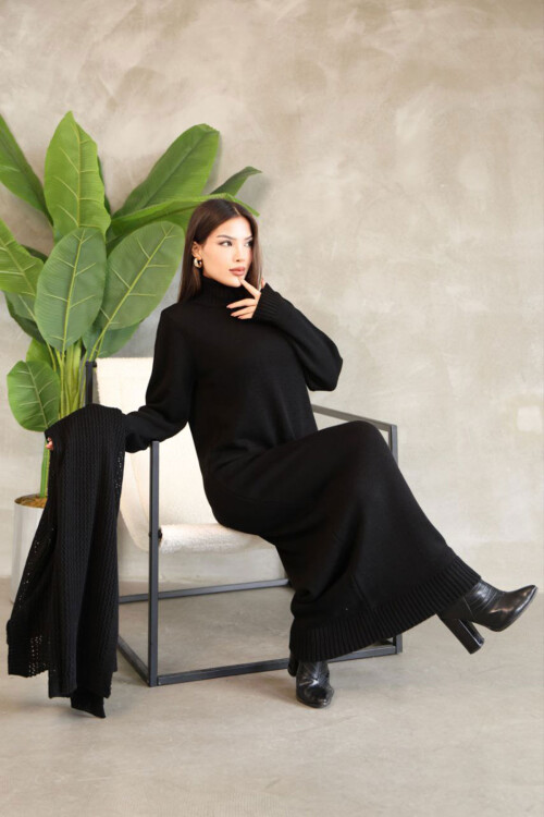 Siyah Boğazlı Uzun Kol Triko Elbise Ve Uzun Hırka Tesettür Alt Üst Triko Takım BCES-252039