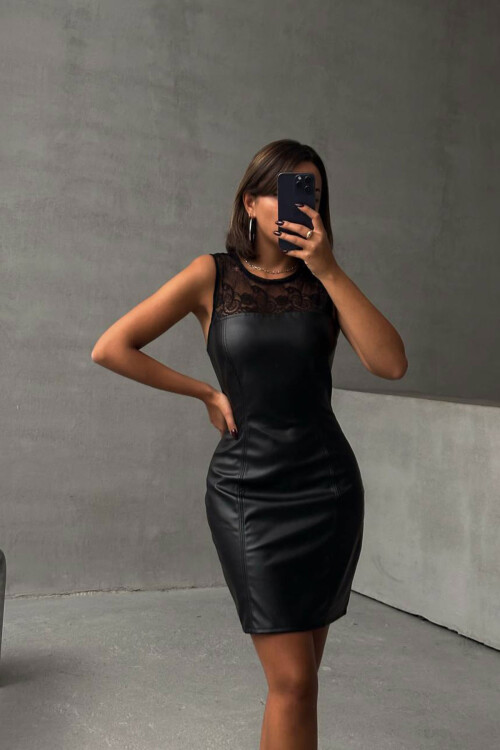 Siyah Dantel Detaylı Suni Deri Kolsuz Elbise BCHN-2526421
