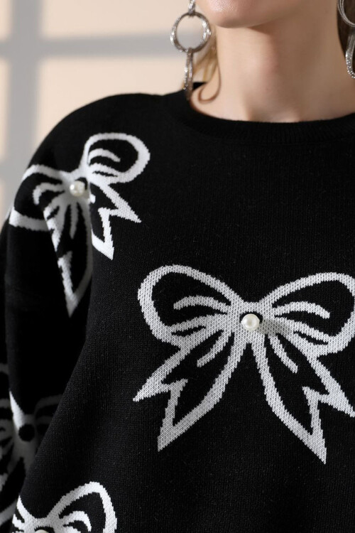 Siyah Fiyonk Desenli Triko Kazak BCES-252045