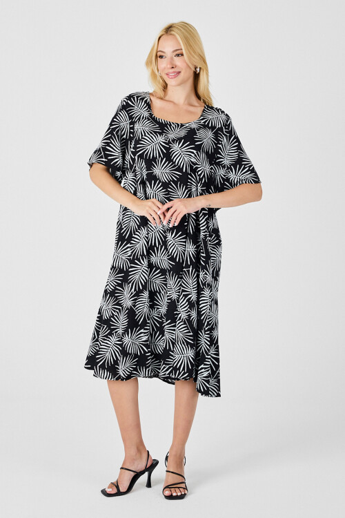 Siyah Geniş Yaka Desenli Midi Boy Elbise