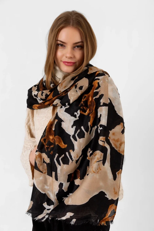 Siyah Geyik Desenli Şal BCNSV-2515056