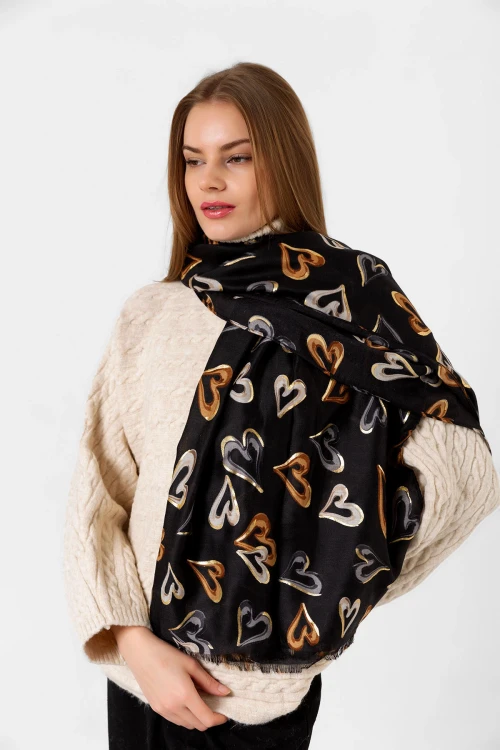 Siyah Kalp Desenli Varaklı Ve Püsküllü Şal BCNSV-2515054