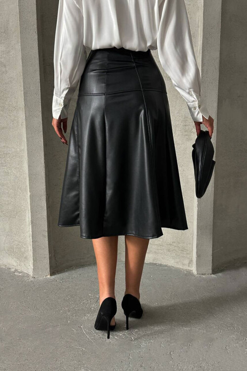 Siyah Parçalı Yüksek Bel Midi Boy Suni Deri Etek BCHN-2526441