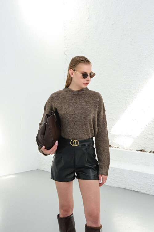 Siyah Tokalı Suni Deri Şort BCHN-2526444