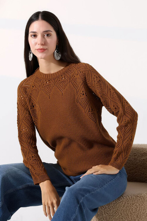 Tarçın Kahve Bisiklet Yaka Motif İşlemeli Triko Kazak BCES-252036