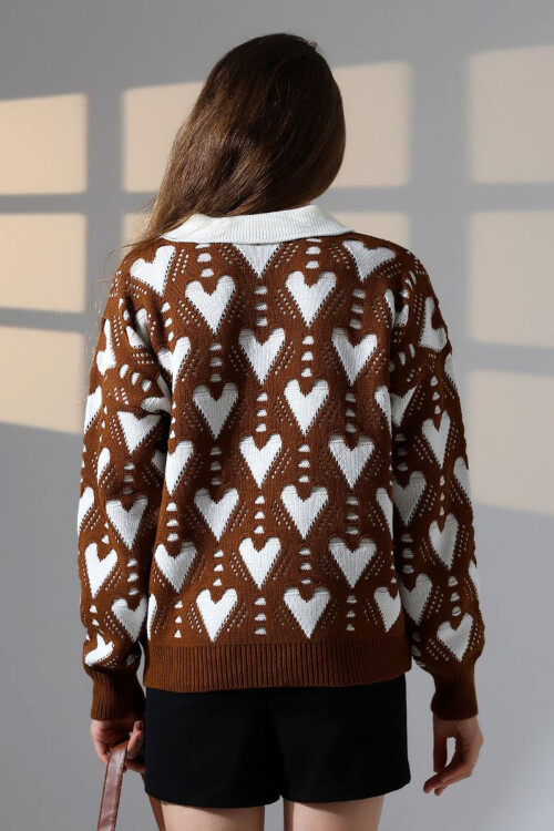 Tarçın Kahve Polo Yaka Kalp Desenli Triko Kazak BCES-252026