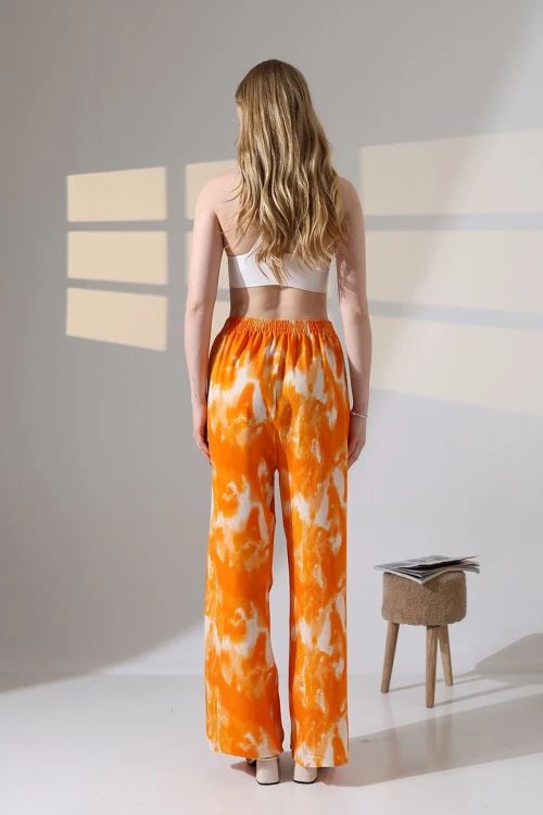 Turuncu Batik Desenli Viscon Yazlık Dokuma Pantolon BCBT-251008