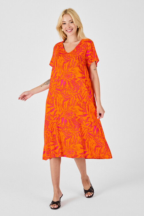 Turuncu Desenli V Yaka Kısa Kollu Midi Boy Elbise
