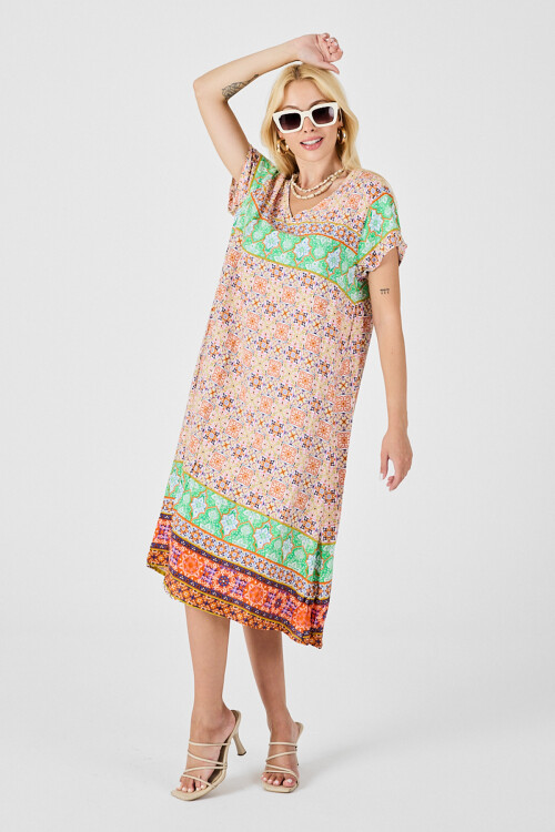 Turuncu-Yeşil Desenli V Yaka Midi Boy Elbise