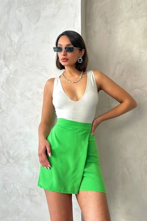 Yeşil Düğme Detaylı Kapak Detaylı Şort Etek BCHN-2525046