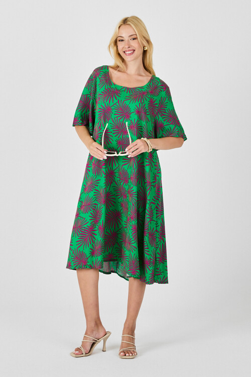 Yeşil Geniş Yaka Desenli Midi Boy Elbise