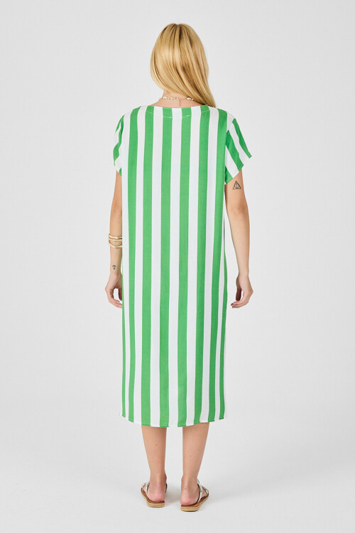 Yeşil V Yaka Kısa Kollu Rahat Kesim Elbise