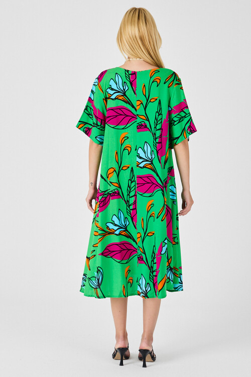 Yeşil Yaprak Desenli U Yaka Kısa Kollu Midi Boy Elbise