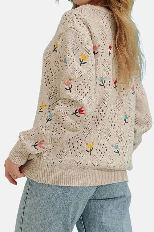 Açık Bej Bisiklet Yaka Delik Ajurlu Ve Nakışlı Triko Kazak BCHESQ-251110