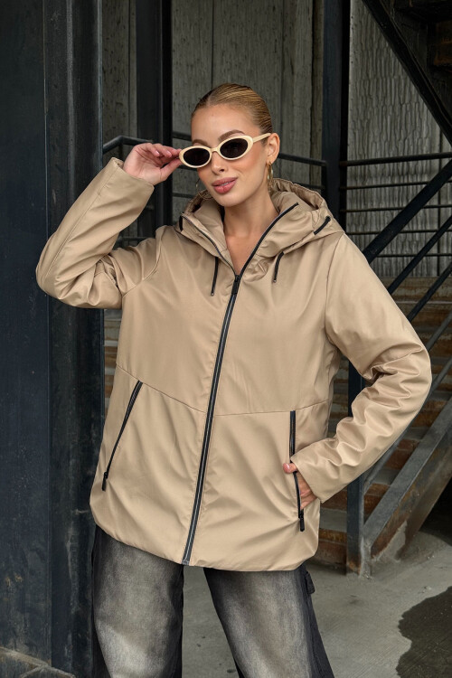 Bej Çift Cepli Kapüşonlu Mont BCVL-254204