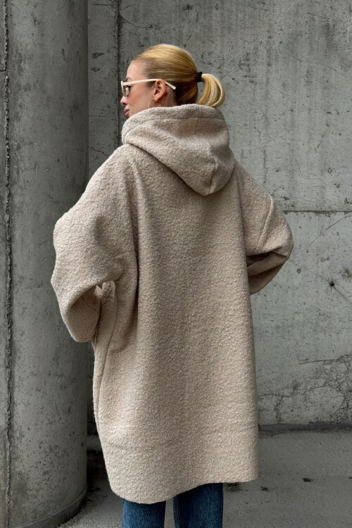 Bej Kapüşonlu Çift Cepli Oversize Buklet Ceket Kaban BCVL-25V607