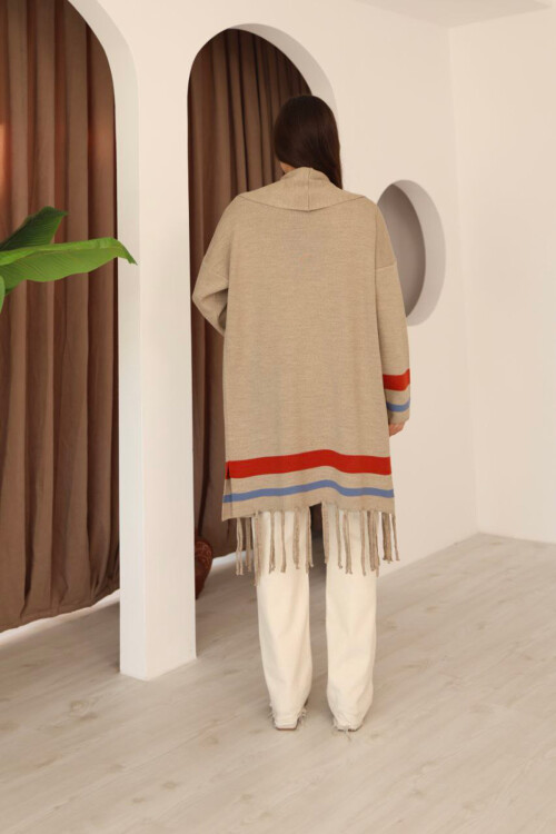 Bej Püsküllü Renk Bloklu Uzun Triko Hırka BCES-253002