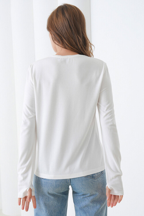Beyaz Parmak Geçirmeli Bisiklet Yaka Basic Bluz BCHPK-251212