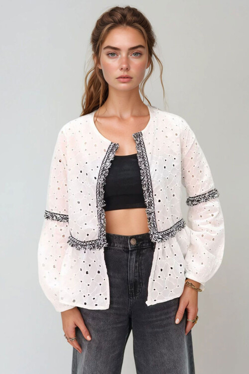 Beyaz Şerit Detaylı Fisto Dokuma Ceket BCHESQ-251053