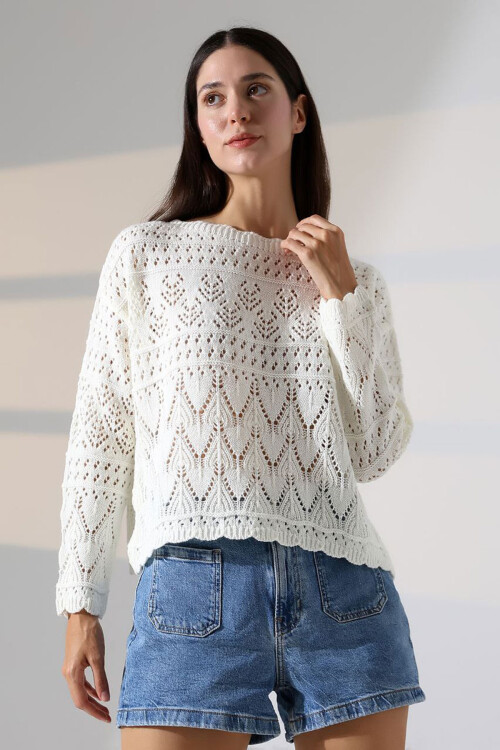 Ekru Bisiklet Yaka Dantel Motifli Triko Kazak BCES-252043