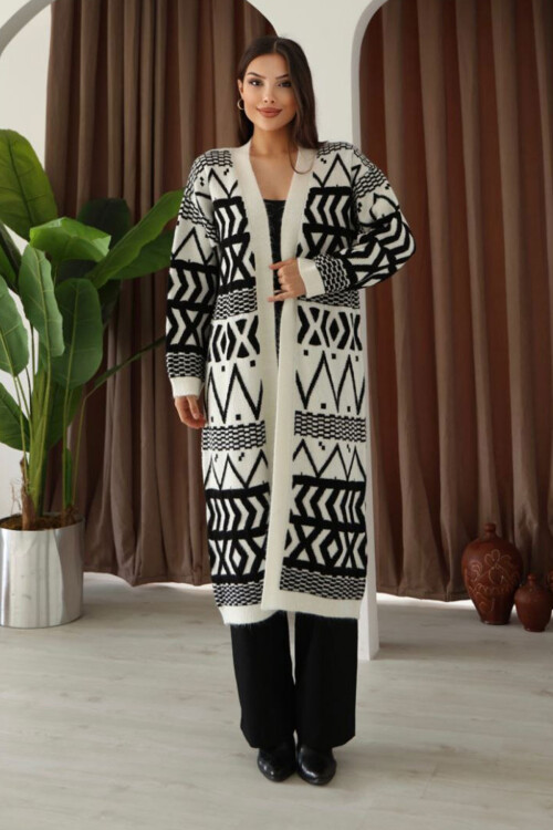 Ekru Desenli Saçaklı Uzun Boy Triko Hırka BCES-253001