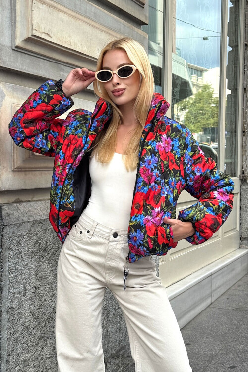 Fuşya Çiçek Desenli Cepli Şişme Mont BCVL-25N015