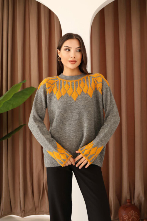 Gri Bisiklet Yaka Desenli Triko Kazak BCES-253003