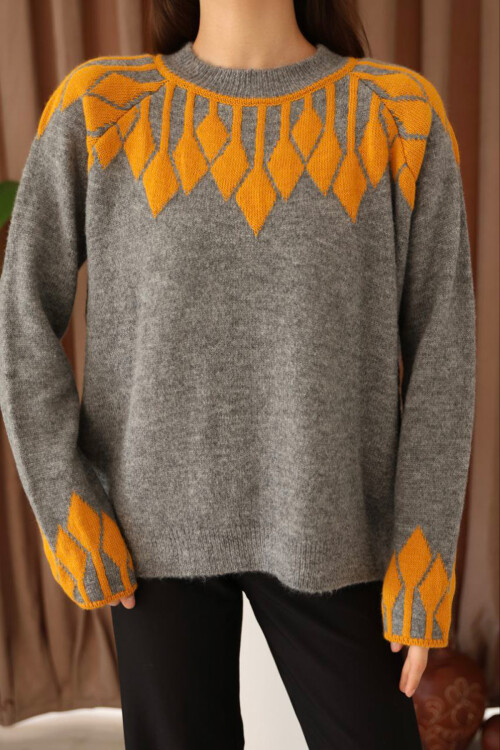 Gri Bisiklet Yaka Desenli Triko Kazak BCES-253003