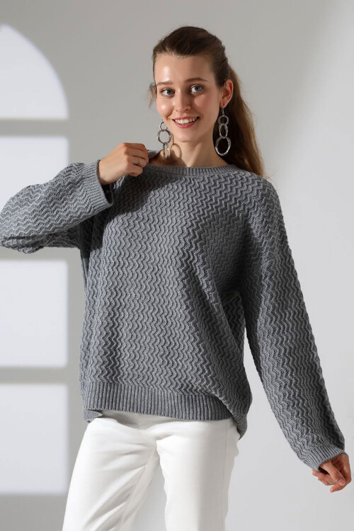 Gri Bisiklet Yaka Su Yolu Desenli Triko Kazak BCES-252008