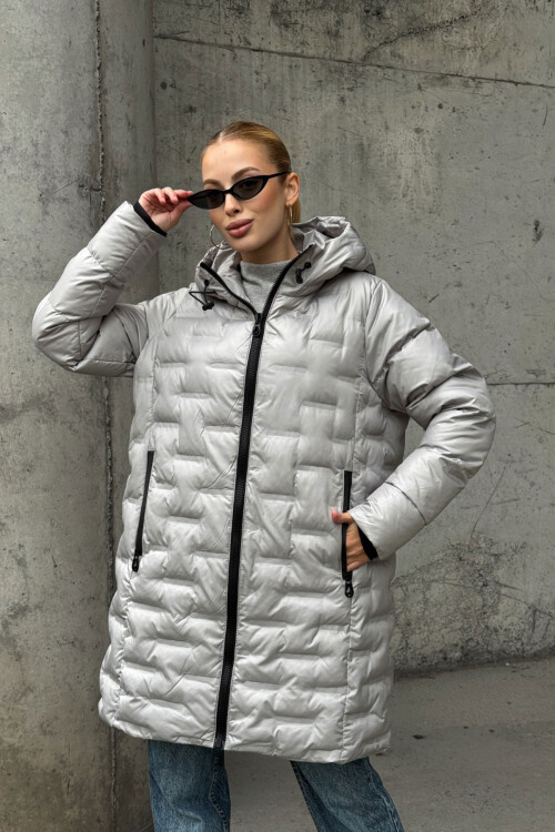 Gri Kapitoneli Fermuarlı Kapüşonlu Uzun Şişme Mont BCVL-254200