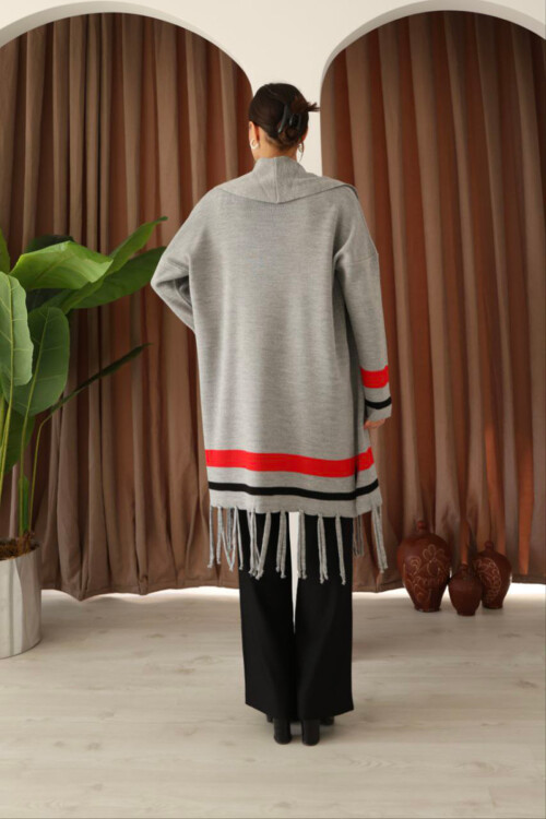 Gri Püsküllü Renk Bloklu Uzun Triko Hırka BCES-253002