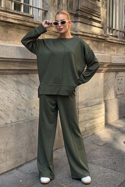Haki Bisiklet Yaka Yırtmaç Detaylı Bluz Ve Rahat Kesim Pantolon Modal Alt Üst Takım BCVL-25V215