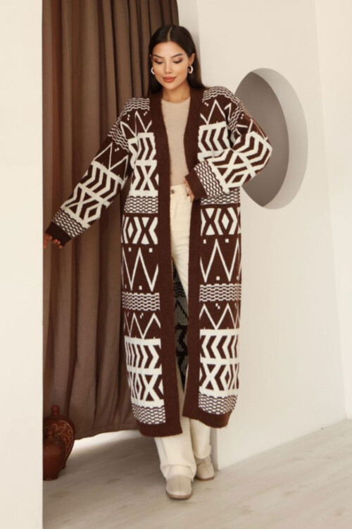 Kahverengi Desenli Saçaklı Uzun Boy Triko Hırka BCES-253001