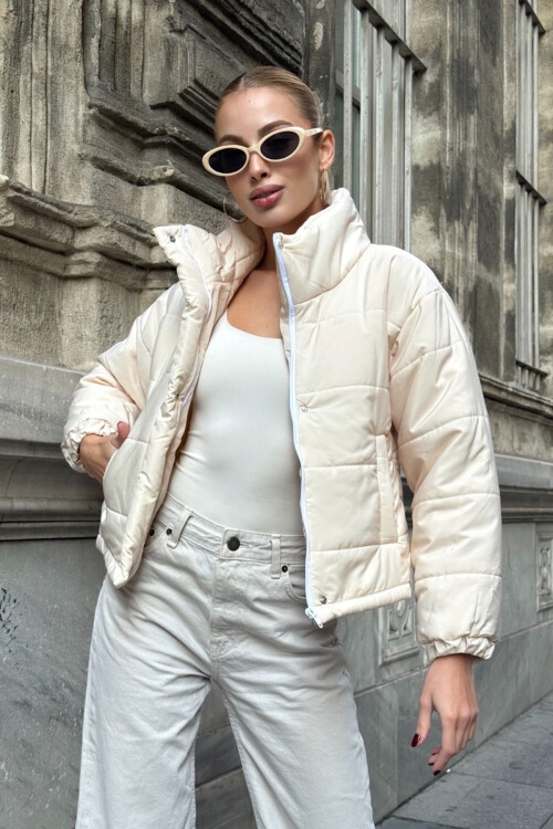 Krem Çift Cepli Kapitone Şişme Mont BCVL-25N1002