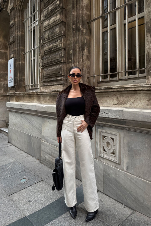 Krem Yüksek Bel İspanyol Paça Denim Pantolon BCDF-254000