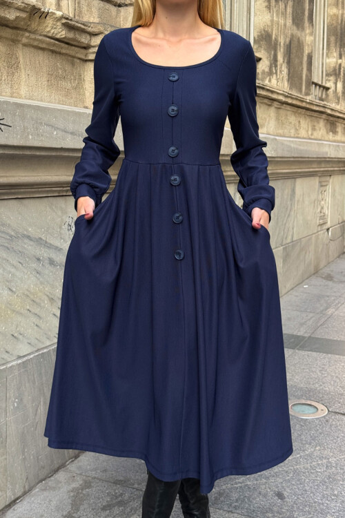 Lacivert Geniş Yaka Düğme Detaylı Çift Cepli Yumuşak Dokulu Kumaş Örme Elbise BCVL-25V239