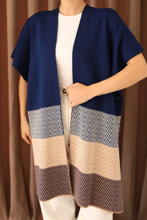 Lacivert Zigzag Desenli Renk Bloklu Geniş Kesim Hırka BCES-253006
