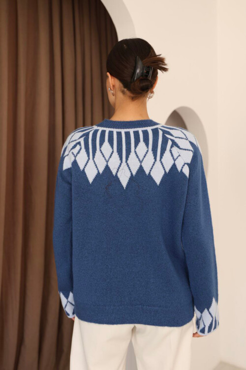 Mavi Bisiklet Yaka Desenli Triko Kazak BCES-253003