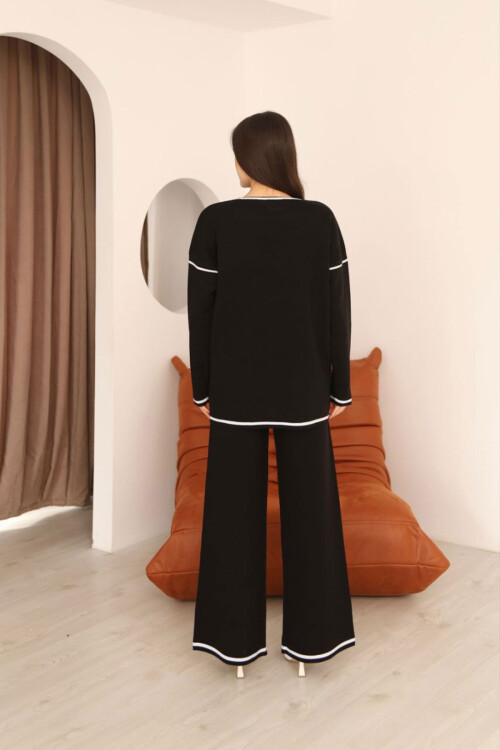 Siyah Çizgi Desenli Triko Kazak Ve Yırtmaçlı Pantolon Triko Alt Üst Takım BCES-253008