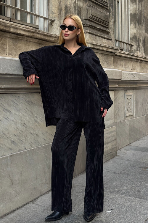 Siyah Gömlek Ve Palazzo Pantolon Piliseli Kumaş Dokuma Alt Üst Takım BCVL-25V236