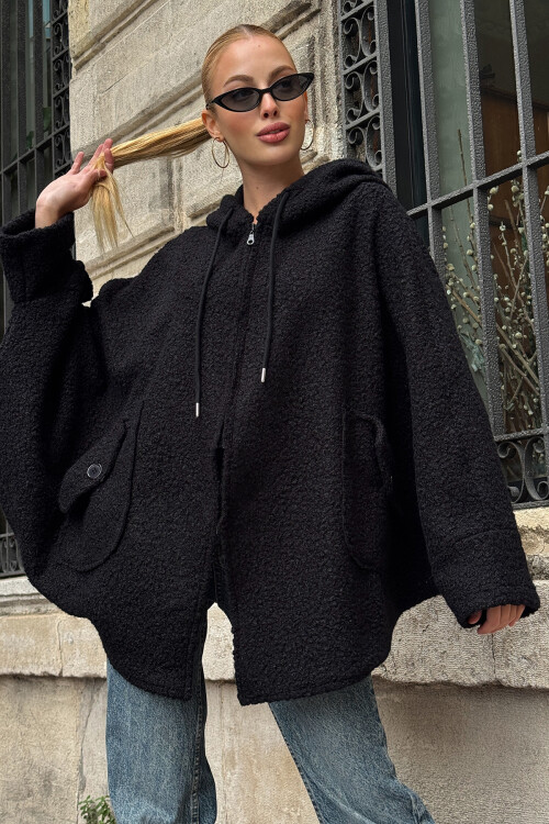 Siyah Yarasa Kol Çift Cepli Oversize Buklet Ceket Mont BCVL-25V601
