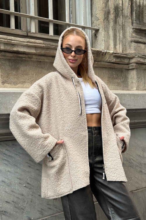 Taş Kapüşonlu Çift Cepli Oversize Buklet Ceket Mont BCVL-25V605