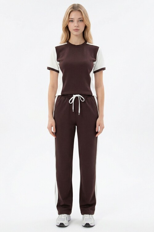 Acı Kahve Blok Detaylı Yumuşak Dokulu Modal Kumaş Alt Üst Takım