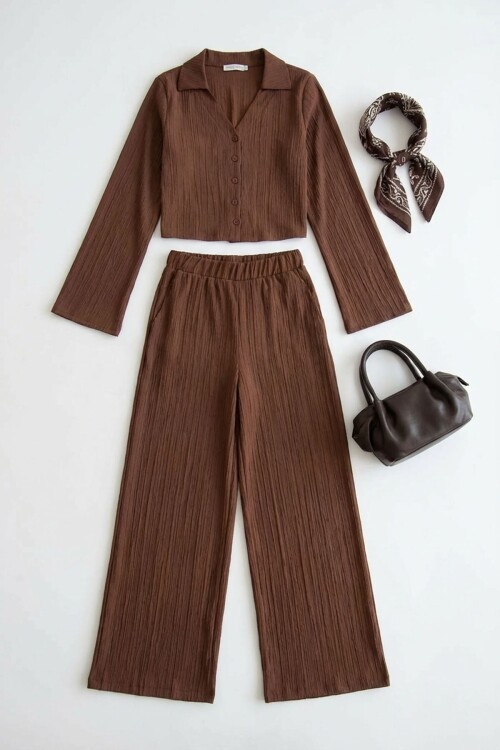 Acı Kahve Geniş Kol Düğme Detaylı Yakalı Bluz Ve Palazzo Pantolon Alt Üst Takım