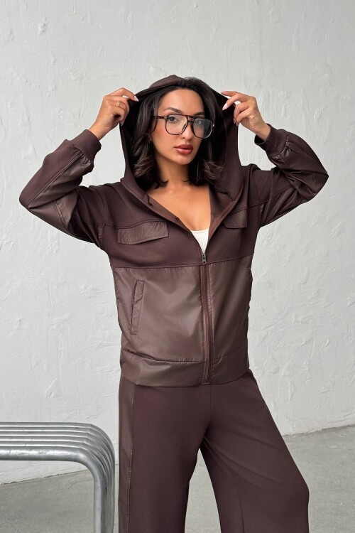 Acı Kahve Yumuşak Dokulu Garnili Kapüşonlu Sweatshirt Ve Pantolon Alt Üst Takım