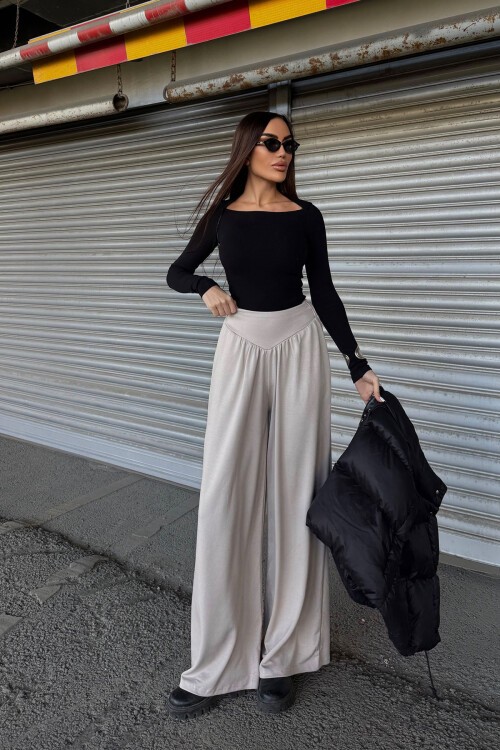 Bej İspanyol Paça Ultra Soft Kumaş Pantolon BCDF-25P0003