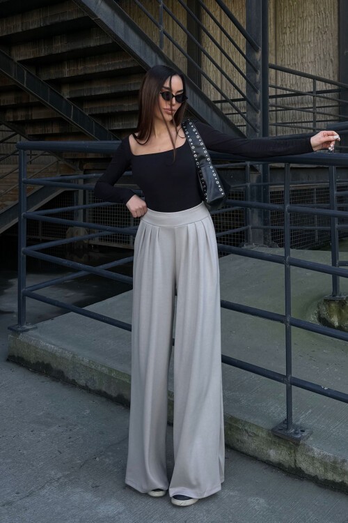 Bej Pile Detaylı İspanyol Ultra Soft Kumaş Pantolon BCDF-25P0002