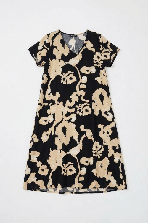 Ekru-Siyah Derin V Yaka Yırtmaçlı Desenli Midi Boy Elbise